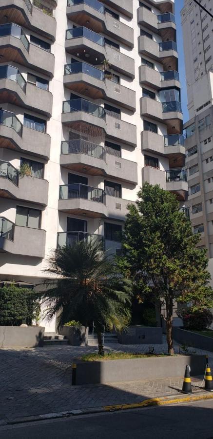 Apto 26 Com Smart Tv E Wifi Vivo Fibra Columbia Resid Ao Lado Pamplona Shopping Jardins - São Paulo Exteriör bild